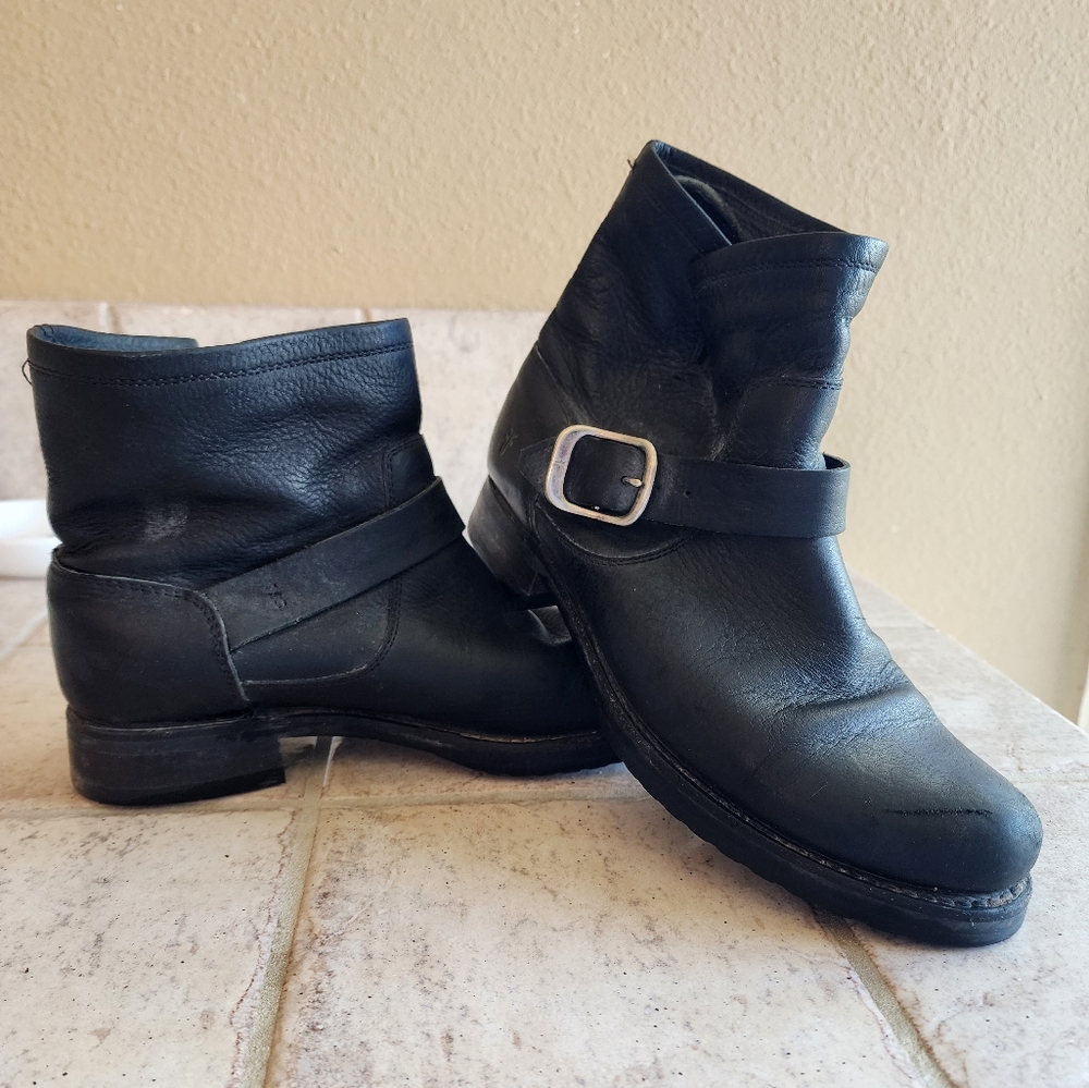 FRYE Veronica Engineer boots EUC